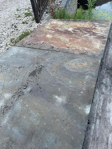 Rusty slate natuursteen tegels beschikbaar voor biedingen