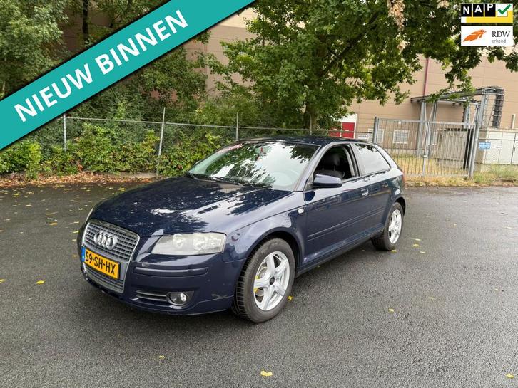 Audi A3 1.6 Ambiente LEUKE AUTO RIJDT EN SCHAKELT GOED, Auto's, Audi, Bedrijf, Te koop, A3, ABS, Airbags, Centrale vergrendeling