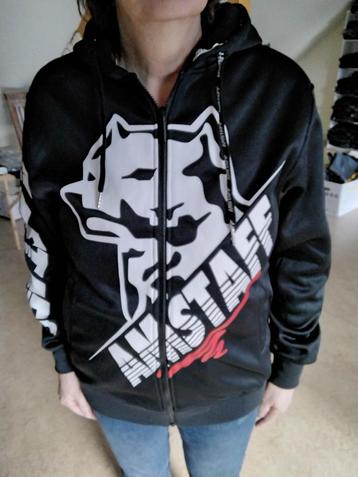 Uniek Amstaff vest. beschikbaar voor biedingen