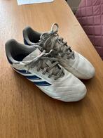 Adidas voetbalschoenen maat 38,5, Maat XS of kleiner, Ophalen of Verzenden, Zo goed als nieuw, Schoenen