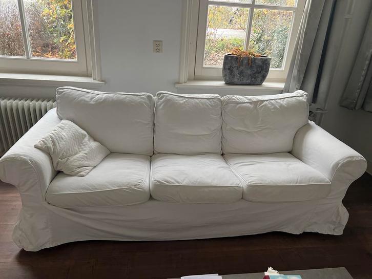 Ikea 3-zits bank met comfortabele kussens wasbare hoezen, Huis en Inrichting, Banken | Bankstellen, Gebruikt, Rechte bank, Driepersoons