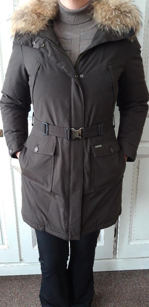 "Zeer Mooie Woolrich Parka" / Nieuwstaat!, Kleding | Dames, Jassen | Winter, Zo goed als nieuw, Maat 46/48 (XL) of groter, Bruin