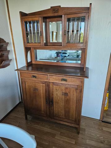 Antieke Dressoir - Nette Staat beschikbaar voor biedingen