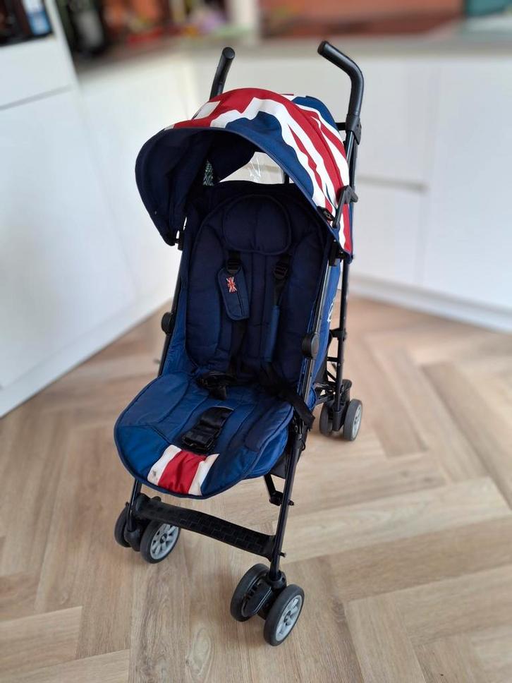 Mini Easywalker Buggy/Union Jack Design/voetenzak/ regenhoes, Kinderen en Baby's, Buggy's, Gebruikt, Overige merken, Verstelbare rugleuning