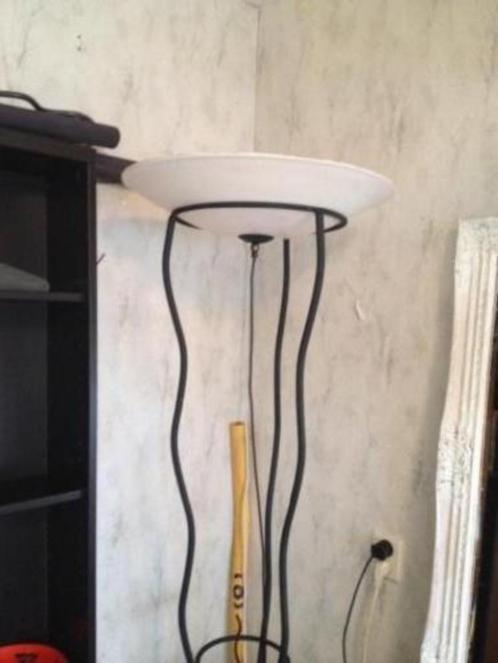 staande lamp met dim mogelijkheden, Huis en Inrichting, Lampen | Vloerlampen, Zo goed als nieuw, 150 tot 200 cm, Glas, Metaal
