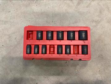 Chigaco Pneumatic krachtdoppenset 1/2 beschikbaar voor biedingen