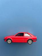 Rode Solido Ford Escort, Hobby en Vrije tijd, Modelauto's | 1:43, Ophalen of Verzenden, Gebruikt, Auto, Solido