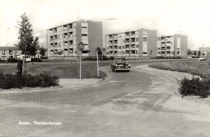 Assen, Thorbeckelaan - ongelopen, Verzamelen, Ansichtkaarten | Nederland, Ongelopen, Drenthe, Voor 1920, Ophalen of Verzenden