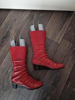 Trippen rode leren aparte laarzen maat 40, Kleding | Dames, Schoenen, Hoge laarzen, Ophalen of Verzenden, Zo goed als nieuw, Rood