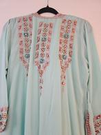 Dames tekschieta met riem en hoefdoek, Kleding | Dames, Gelegenheidskleding, Overige typen, Maat 42/44 (L), Nieuw, Ophalen of Verzenden