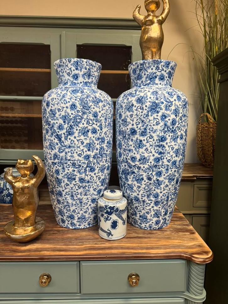 2 xxl delfts blauwe vazen groot chinese vaas organisch, Huis en Inrichting, Woonaccessoires | Vazen, Zo goed als nieuw, Overige kleuren