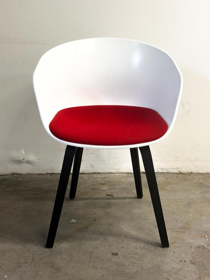 2x HAY AAC22 Stoel wit - Design Klassieker, Huis en Inrichting, Stoelen, Gebruikt, Eén, Kunststof, Wit, Ophalen of Verzenden