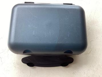 Tupperware lunchdoos zwart beschikbaar voor biedingen