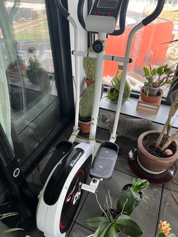 Fitnes Machine Christopeit crosstrainer CT3 beschikbaar voor biedingen