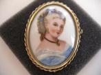 Een mooie Oude Antieke Limoges Porseleinen Broche, Verzenden, Overige materialen, Broche