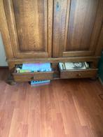 Donker eiken kledingkast, Huis en Inrichting, Slaapkamer | Nachtkastjes, Ophalen, Gebruikt, 65 cm of meer, 70 cm of meer