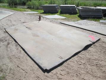 Rubber vloer kuil/gras balen opslag beschikbaar voor biedingen