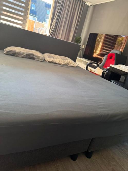Boxspring bed 180/200, Huis en Inrichting, Slaapkamer | Boxsprings, Zo goed als nieuw, Ophalen of Verzenden