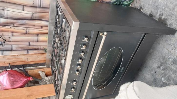 SMEG, Witgoed en Apparatuur, Fornuizen, Gebruikt, Vrijstaand, Gas, 5 kookzones of meer, 90 tot 95 cm, 60 cm of meer, Ophalen of Verzenden