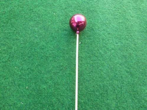 235 glimmende donker rose kleinere kerstballen op stok, Diversen, Kerst, Zo goed als nieuw, Ophalen of Verzenden