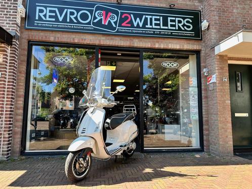 Piaggio Vespa Sprint 45 3V IGET bromscooter 2021 EURO5, Fietsen en Brommers, Scooters | Vespa, Gebruikt, Overige modellen, Benzine