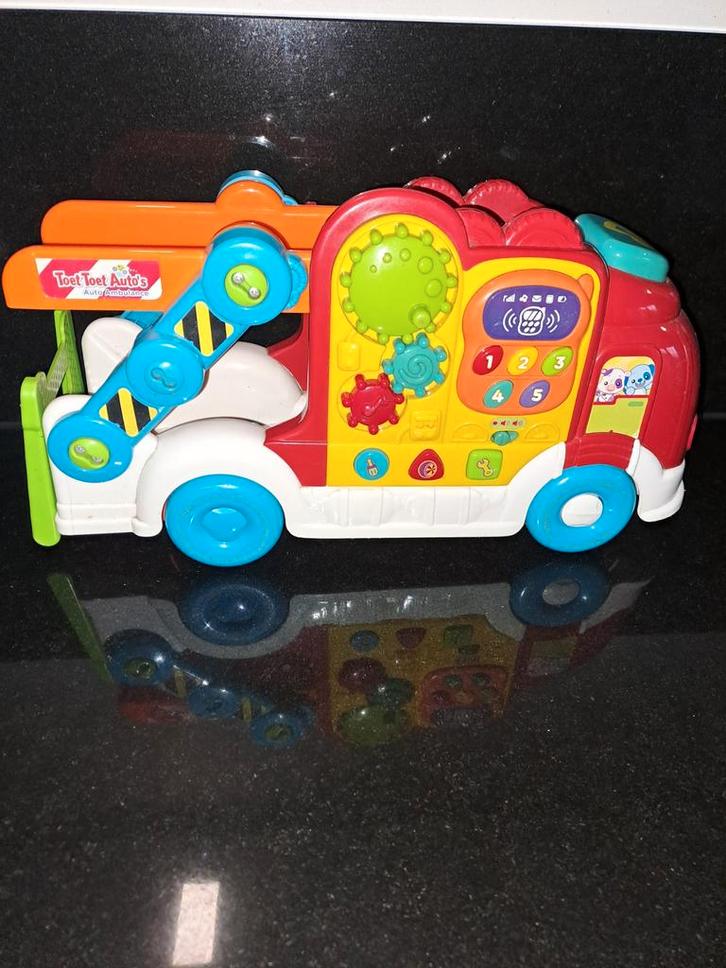 VTech Toet Toet Auto Ambulance, Kinderen en Baby's, Speelgoed | Babyspeelgoed, Gebruikt, Auto, Met licht, Met geluid, Met wieltjes
