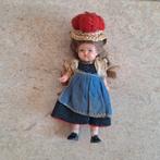 Vintage klederdracht poppetje, Verzamelen, Poppen, Ophalen of Verzenden, Gebruikt, Pop