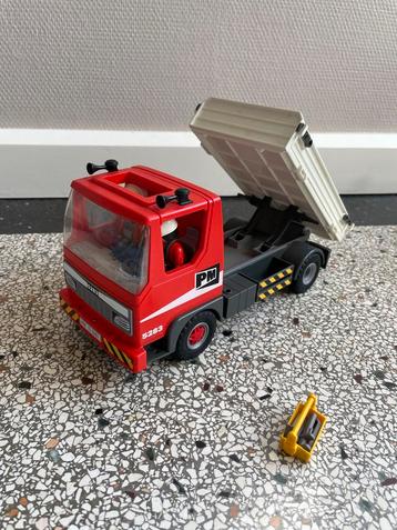 Playmobil Vrachtwagen met Kiepbak beschikbaar voor biedingen