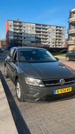 Volkswagen Tiguan 1.4 TSI 92KW 2016 Grijs, Auto's, Voorwielaandrijving, 125 pk, 74 €/maand, 4 cilinders