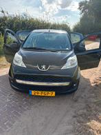 Peugeot 107 1.0 12V 5DR 2011 Zwart, Auto's, Voorwielaandrijving, 4 stoelen, Origineel Nederlands, Bedrijf