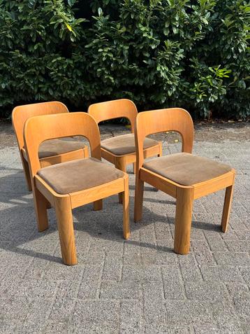 4 Vintage Brutalistische Eetkamerstoelen, Plywood beschikbaar voor biedingen