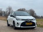 Toyota Yaris 1.0 12v Vvt-i 69pk 5D 2017 Wit, Stof, Euro 6, USB, Handgeschakeld