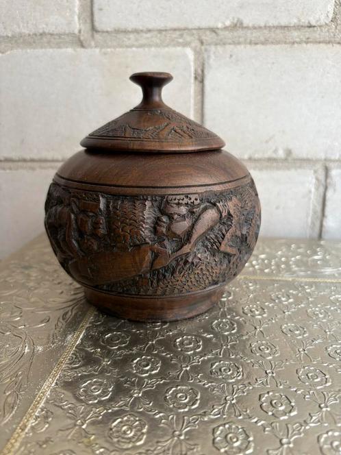 Houten Pot met Deksel - Handgesneden Kunstwerk Beeldje Houts, Antiek en Kunst, Kunst | Beelden en Houtsnijwerken, Ophalen of Verzenden