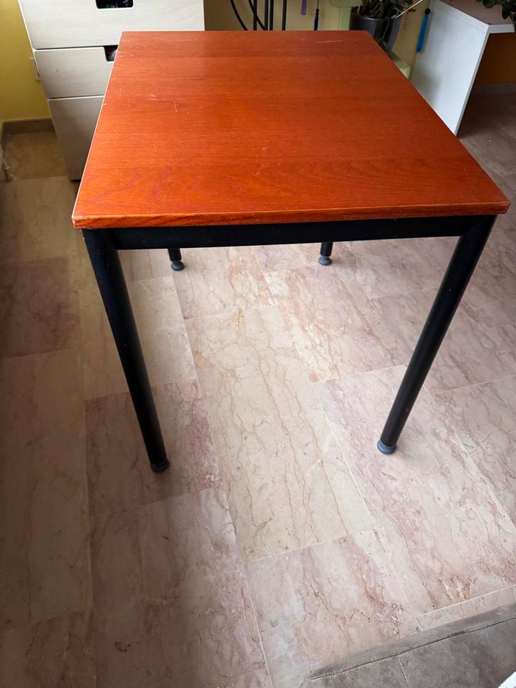 Handig tafeltje - 80x60 cm, Huis en Inrichting, Tafels | Eettafels, Gebruikt, 50 tot 100 cm, tot twee personen, Rechthoekig, Overige houtsoorten