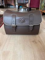 Vespa Design, leer, eenmalige uitgave 70 jaar., Motoren, Accessoires | Koffers en Tassen, Ophalen of Verzenden, Zo goed als nieuw