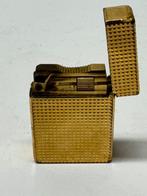 Vintage S.T. Dupont Aansteker - Goudkleurig, Verzamelen, Rookartikelen, Aanstekers en Luciferdoosjes, Ophalen of Verzenden, Gebruikt