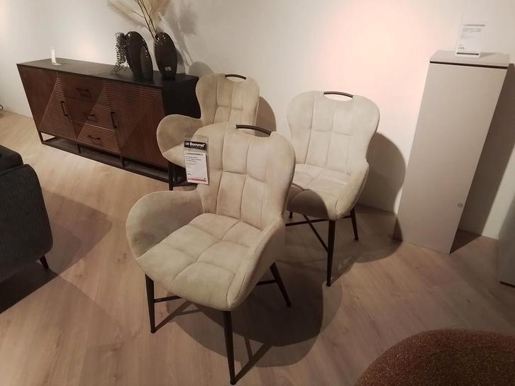 Armstoel Quint - Velvet Adore Oyster, Antiek en Kunst, Antiek | Meubels | Stoelen en Banken, Ophalen