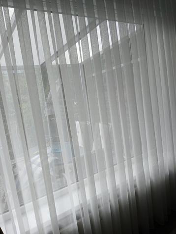 Helemaal nieuw vitrage s  beschikbaar voor biedingen