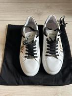 Roberto Cavalli sneakers wit zgan 44, Kleding | Heren, Ophalen of Verzenden, Roberto Cavalli, Wit, Zo goed als nieuw