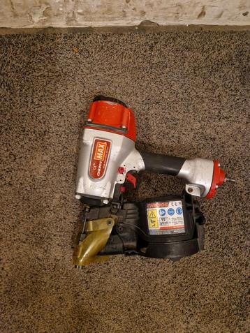 Max CN890S tacker. beschikbaar voor biedingen