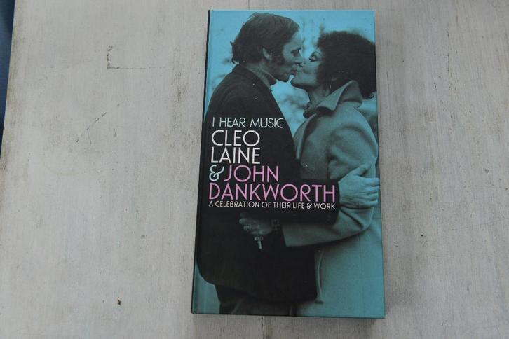 CLEO LAINE & JOHN DANKWORTH = I Hear Music 4CDbox, Cd's en Dvd's, Cd's | Jazz en Blues, Zo goed als nieuw, Jazz, 1980 tot heden