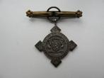 Antieke kraag reversspeld The Tenax 1912 v. medaille uniform, Ophalen of Verzenden, Overige soorten, Nederland, Lintje, Medaille of Wings