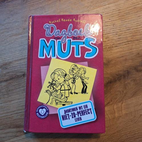 Dagboek van een muts, deel 1, Rachel Renée Russel, Boeken, Kinderboeken | Jeugd | 10 tot 12 jaar, Gelezen, Ophalen of Verzenden