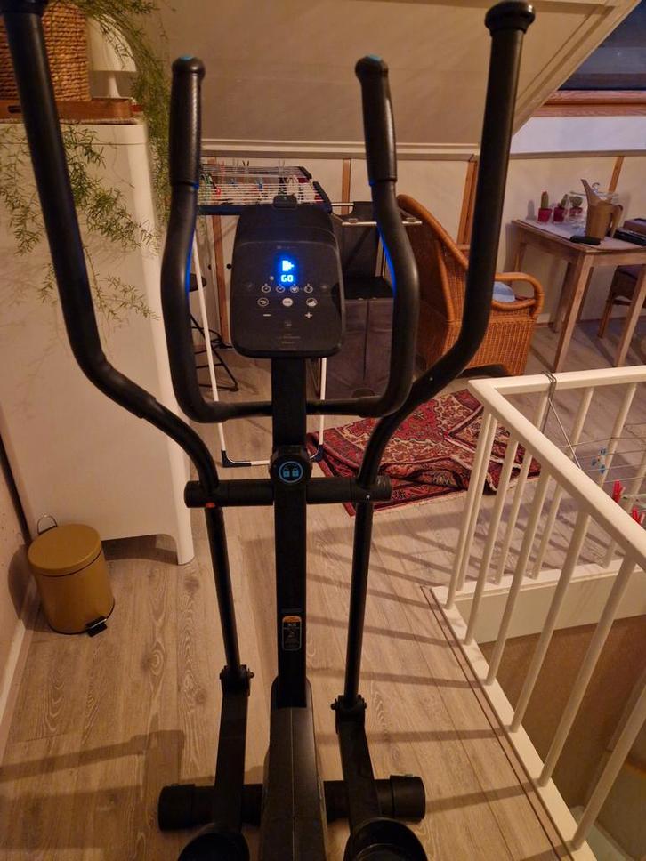 Crosstrainer. Zeer goed, Sport en Fitness, Fitnessapparatuur, Zo goed als nieuw, Crosstrainer, Armen, Benen, Buik, Rug, Metaal