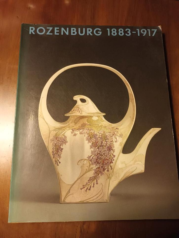 Boek over plateelfabriek Rozenburg 1883-1917 te Den Haag, Boeken, Kunst en Cultuur | Beeldend, Gelezen, Verzenden