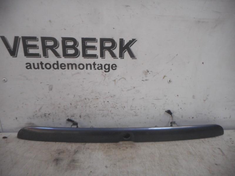 Handgreep Achterklep Audi A3 (8L1) 2000 8d9827574, Auto-onderdelen, Carrosserie en Plaatwerk, Gebruikt, Auto-Union-Straße  1, Ingolstadt 85057, , Duitsland