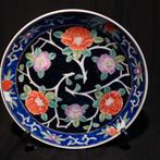 Chinees Porseleinen Bord - Famille Rose Noire, Antiek en Kunst, Antiek | Porselein, Ophalen of Verzenden