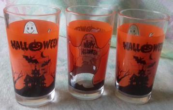 3 Halloween glazen spookafbeelding binnen Happy Halloween beschikbaar voor biedingen