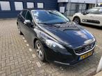 Volvo V40 2.0 D4 Kinetic Business EXPORT, Auto's, Volvo, Origineel Nederlands, Te koop, 5 stoelen, 1364 kg