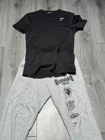 Gymshark Sport Set XS (Shirt + Broek) beschikbaar voor biedingen